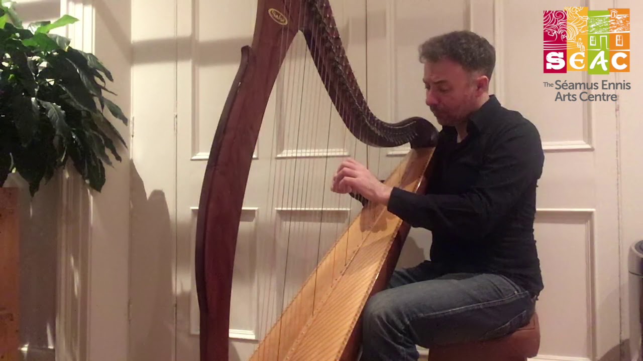 Cormac de Barra plays An Raibh T&uacute; ag an gCarraig? (Were You at the Rock?)