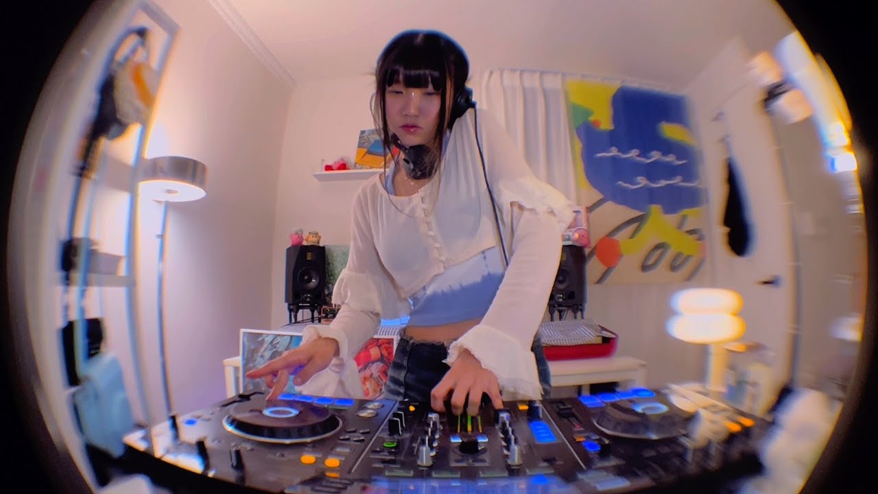 𝒔𝒘𝒆𝒆𝒕𝒆𝒔𝒕 𝒓𝒂𝒗𝒆 𝒊𝒏 𝒕𝒉𝒆 𝒉𝒐𝒖𝒔𝒆 ✧*。DJ set by yunji (ukg/breakbeat)