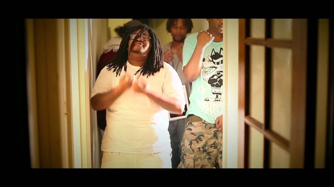 LIL GOOFY FT: TAY ASSASSIN - TRAP HOUSE