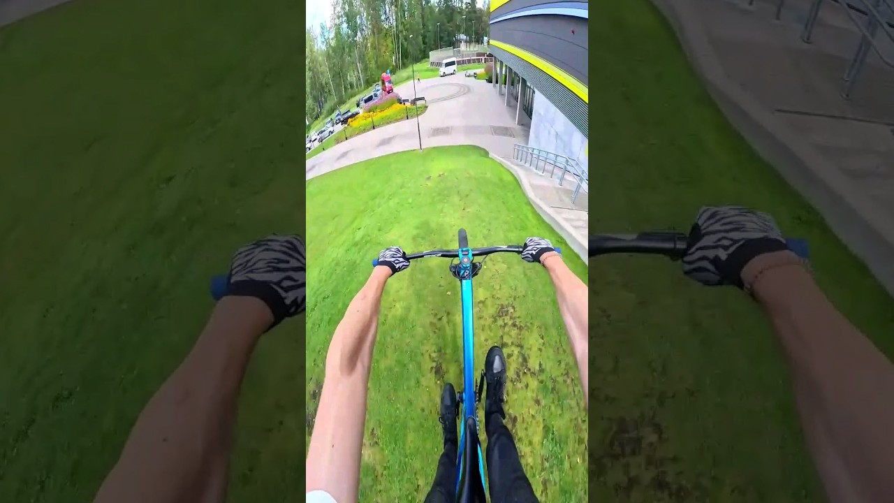 Urban fun on a DJ bike #mtb #dirtjumper #urbandownhill #mtblife #anatoly_brv #todayweride  