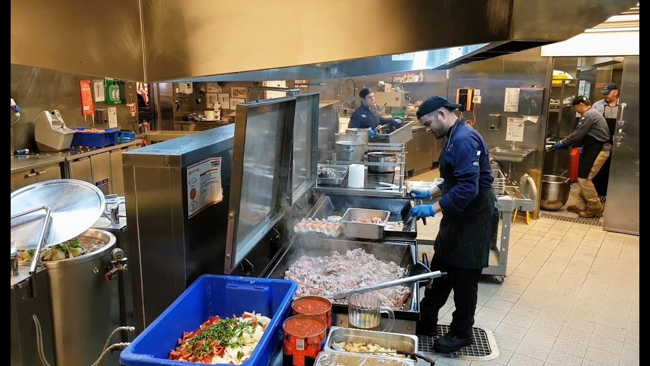 The Flying Chef | A day in the life of an offshore chef | The Flying Chef