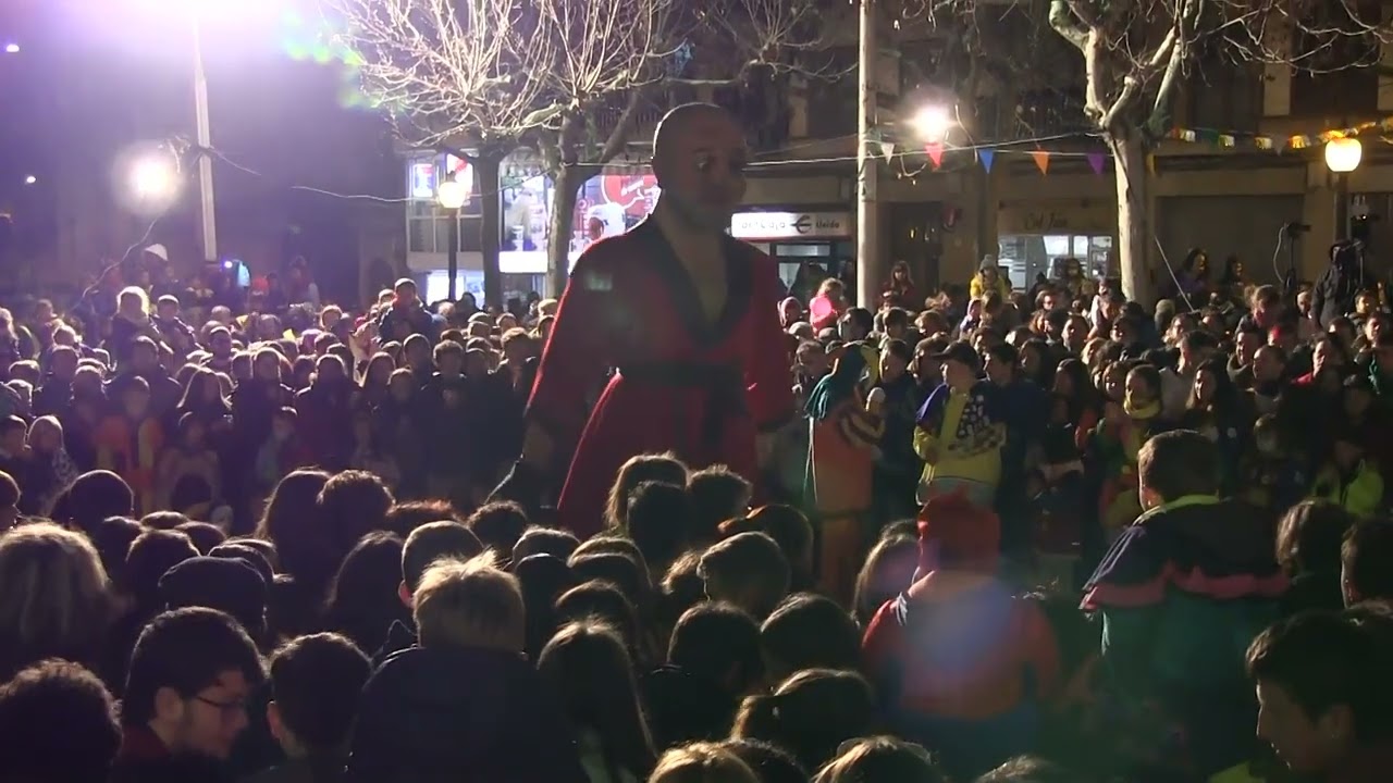 Bailes de gigantes en Solsona 1
