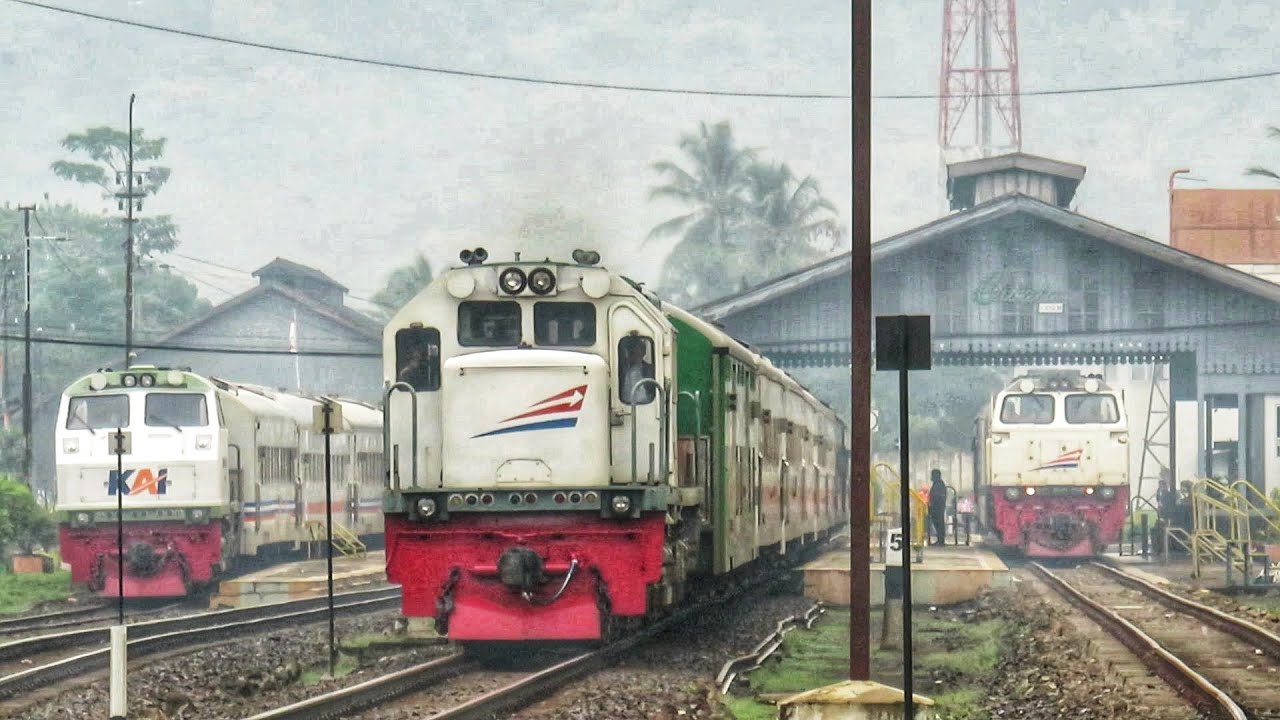 STASIUN CIBATU HAMPIR FULL JALUR TERISI ! Kereta Banyak Yang Beroperasi Lagi.