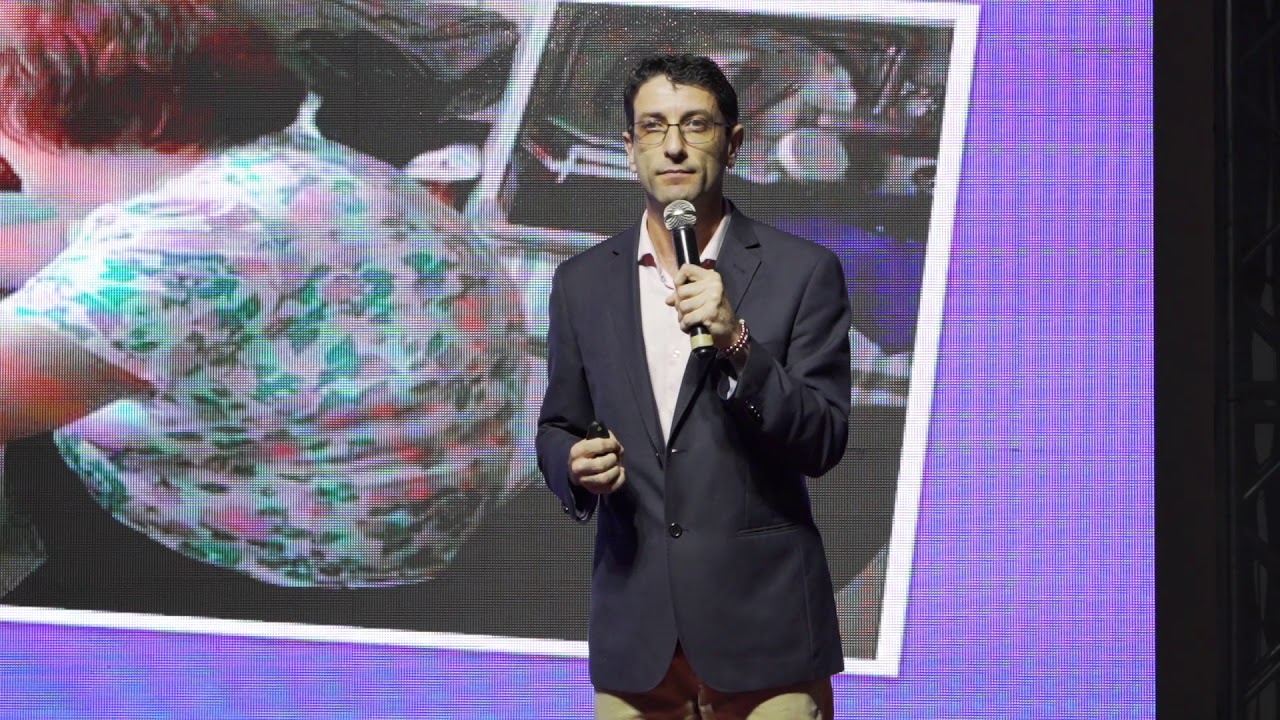 O Poder da Escutatória  | Rodrigo Leite | TEDxIbituruna