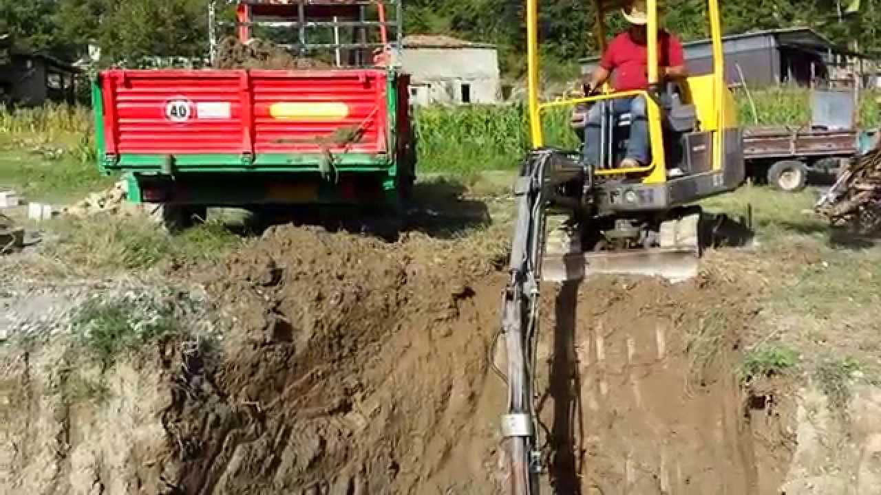 Miniescavatore Volvo ec 15