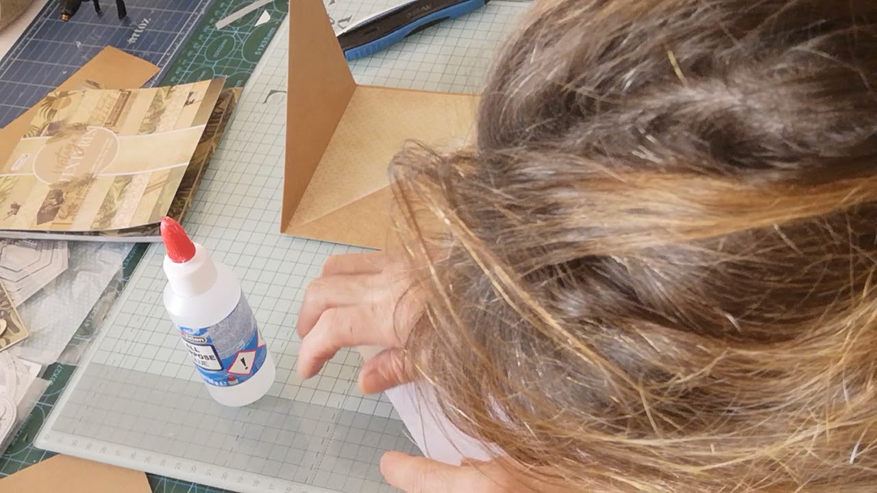 Tuto carte très SIMPLE  utiliser les nouveaux blocs 15x15 de  chez ACTION 😉 #carterie #scrapbooking