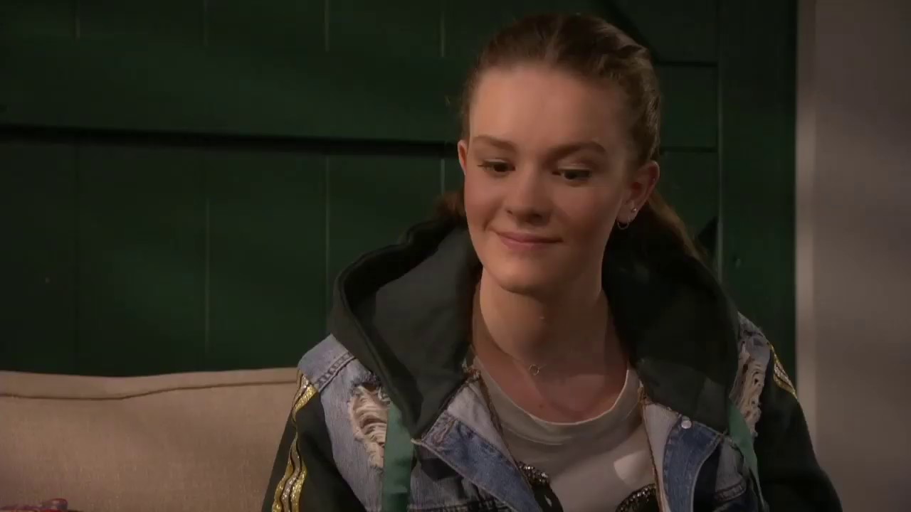 GTST - Lana en Valentijn: Lana werkt in CS - Deel 19 (17-06-2019)