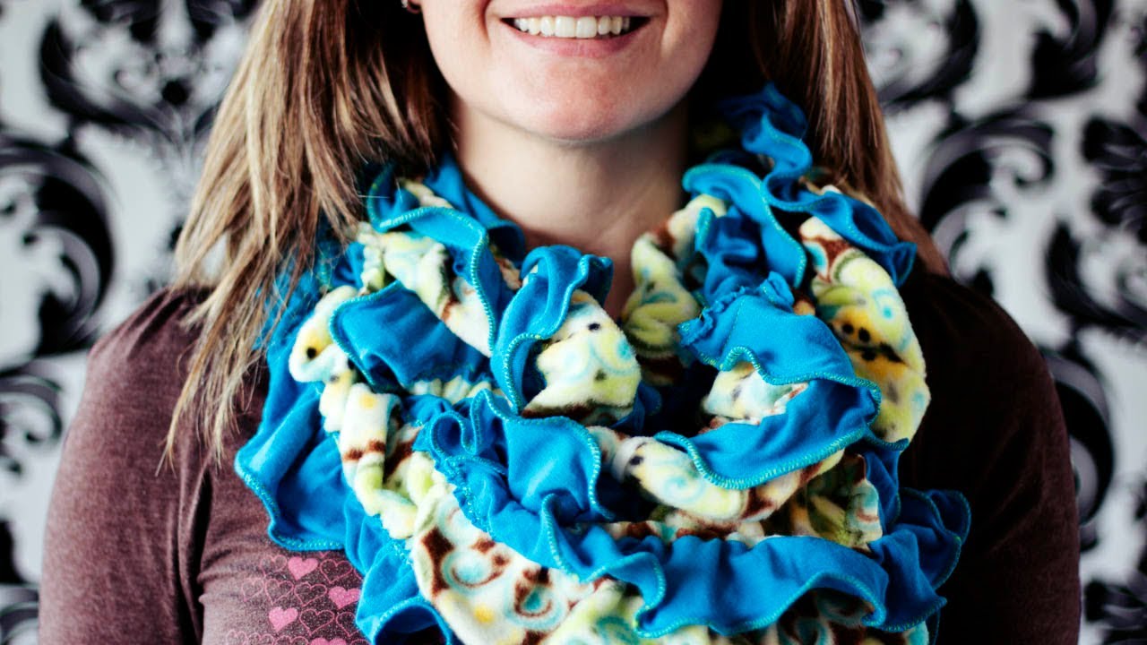 How to make a Fleece Scarf: The Saturday Morning Scarf