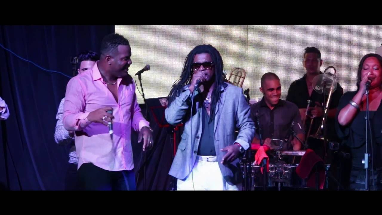 Clip de Concierto Maikel Dinza ft Mayito Rivera ¨NEGRITO BAILADOR¨