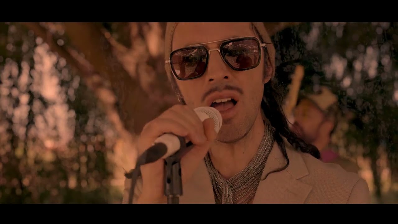 GLUP - Me Cuesta Tanto Olvidarte (Videoclip oficial)