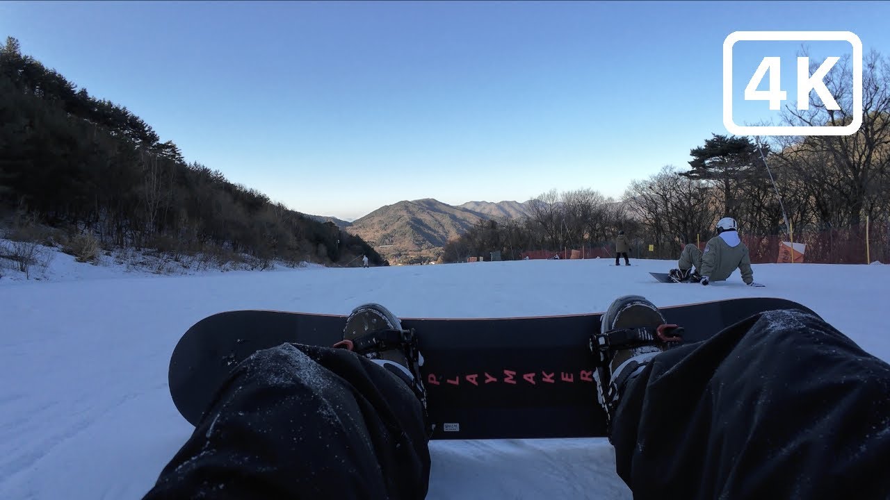 I Fall a Lot… But I Finish the Run | Beginner Snowboarding POV (Muju, South Korea)