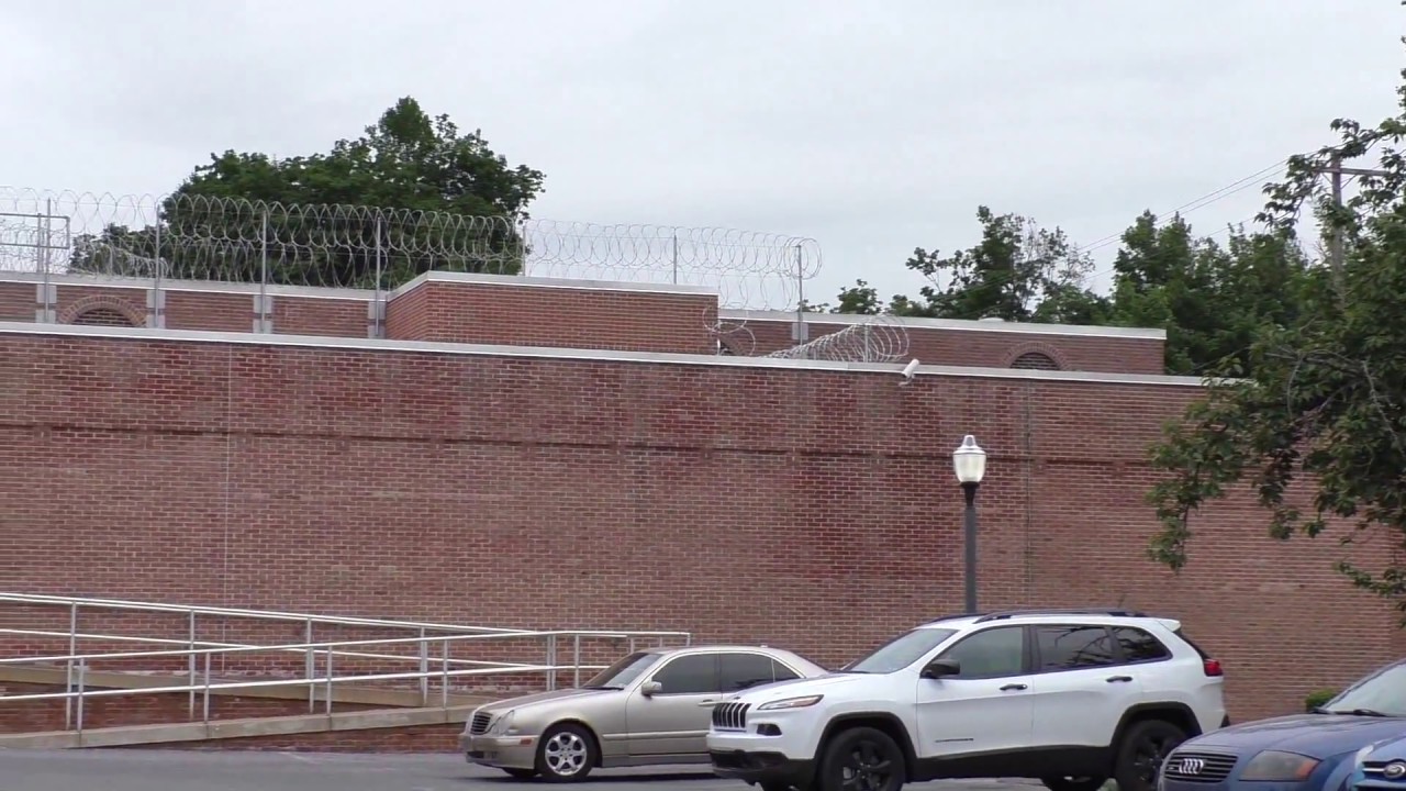 1st Amendment Audit - May 21, 2017 - Lancaster County Prison