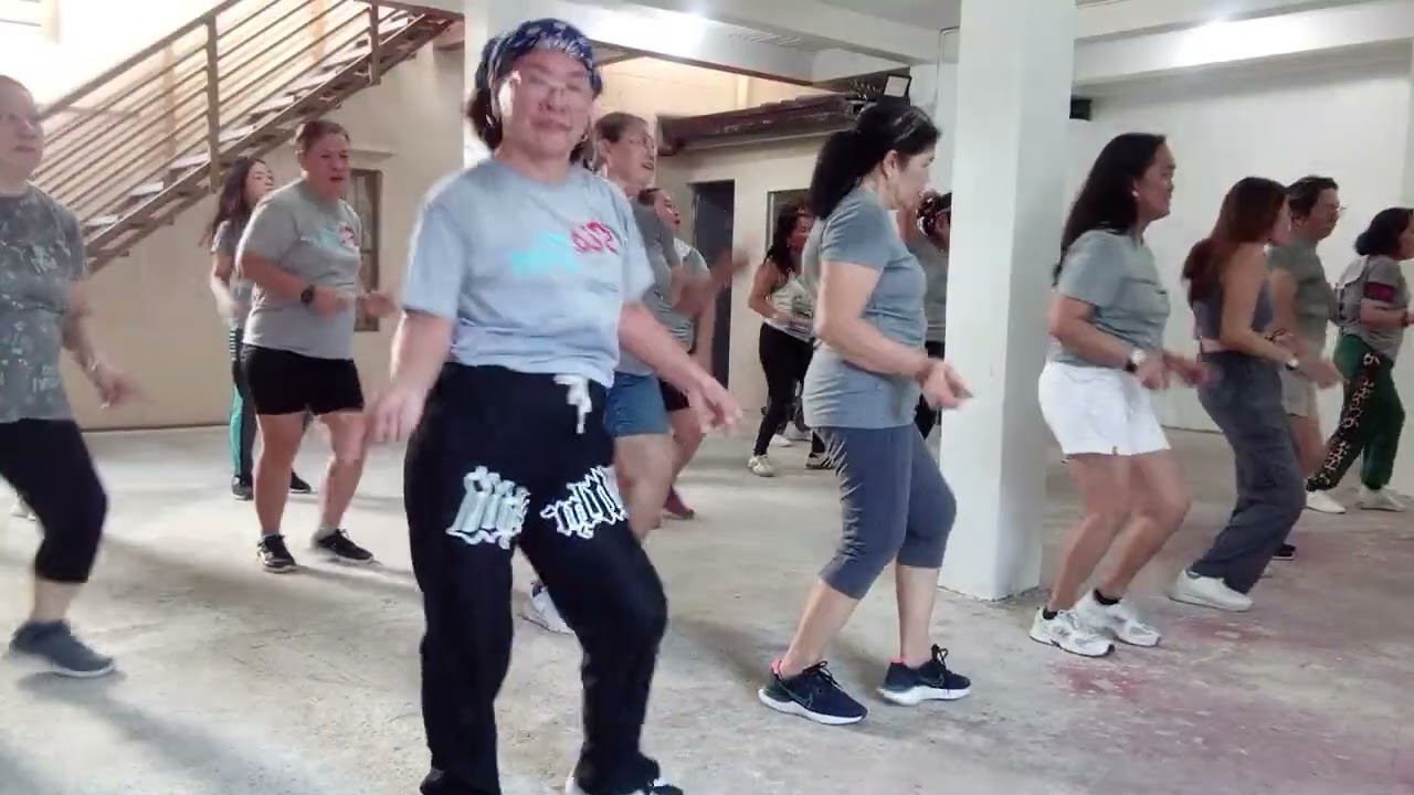Zumbasisbrogray🩶💋🕺DON ROMANTIKO🩶🕺/coach Niño