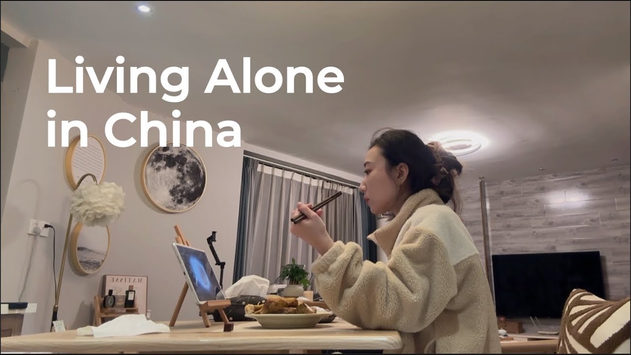 Living Alone in China | Making Luosifen, Flowers, Sunset🌇 中国宅女的独居日记｜煮螺蛳粉 插花及治愈时刻