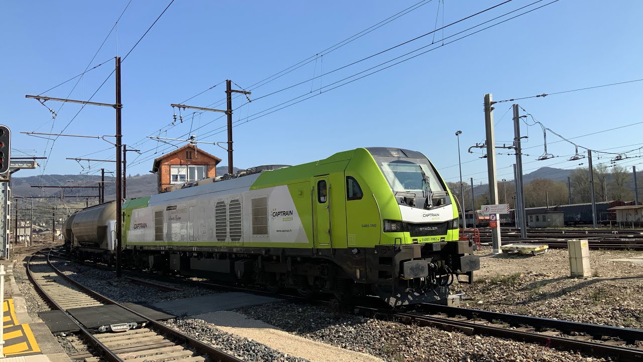 en attendant la dernière circulation de la 325 - infra - fret - €4001- diffus un spot intéressant...