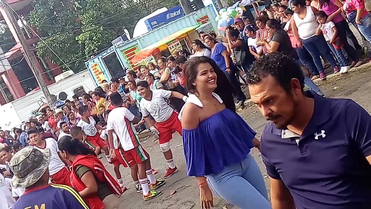 Desfile de tejeria