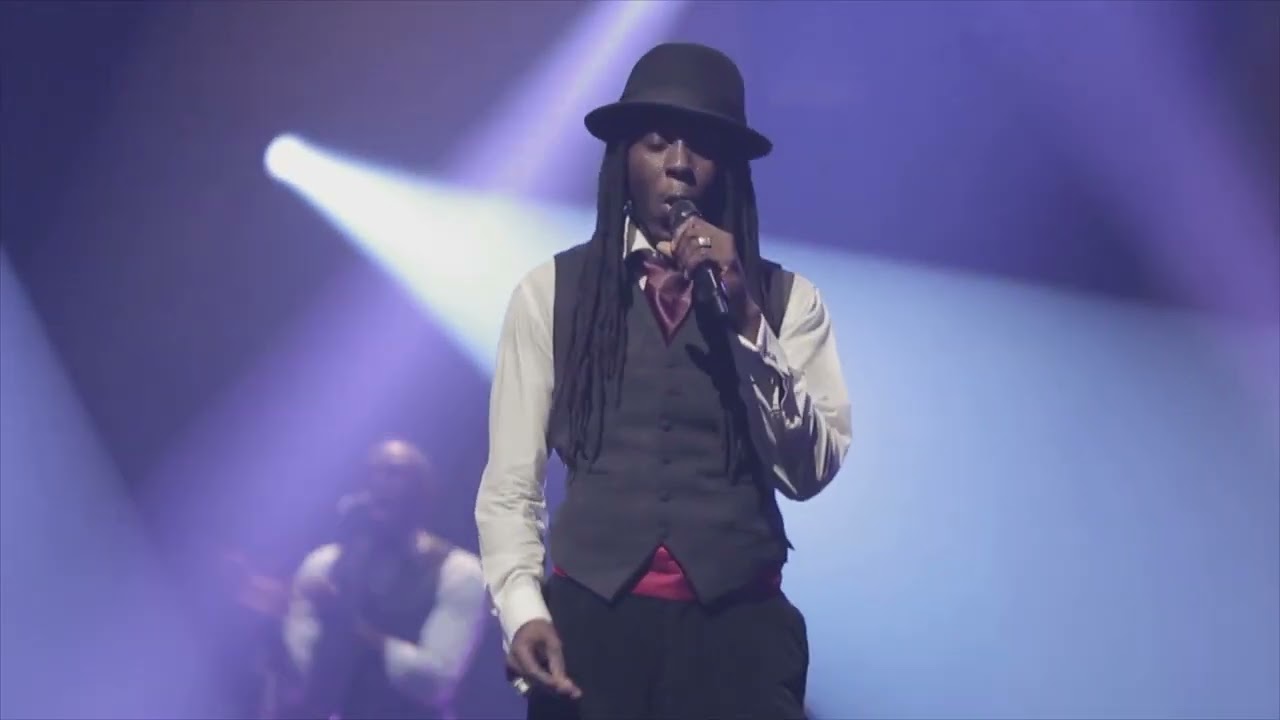 Faada Freddy - The Death Of Me (Olympia de Paris)