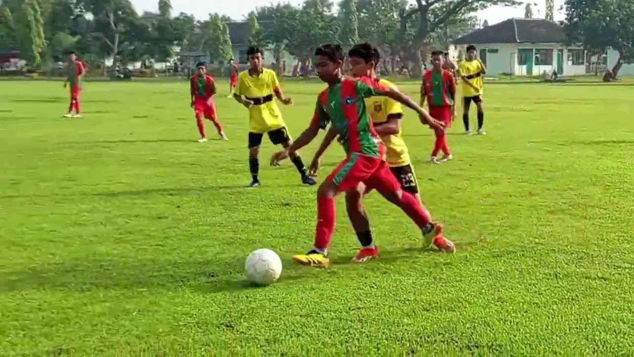 Tora FC Sidoarjo VS GPD Sidoarjo. ( Lanjutan liga Sidoarjo U15 ) Babak Pertama. 
