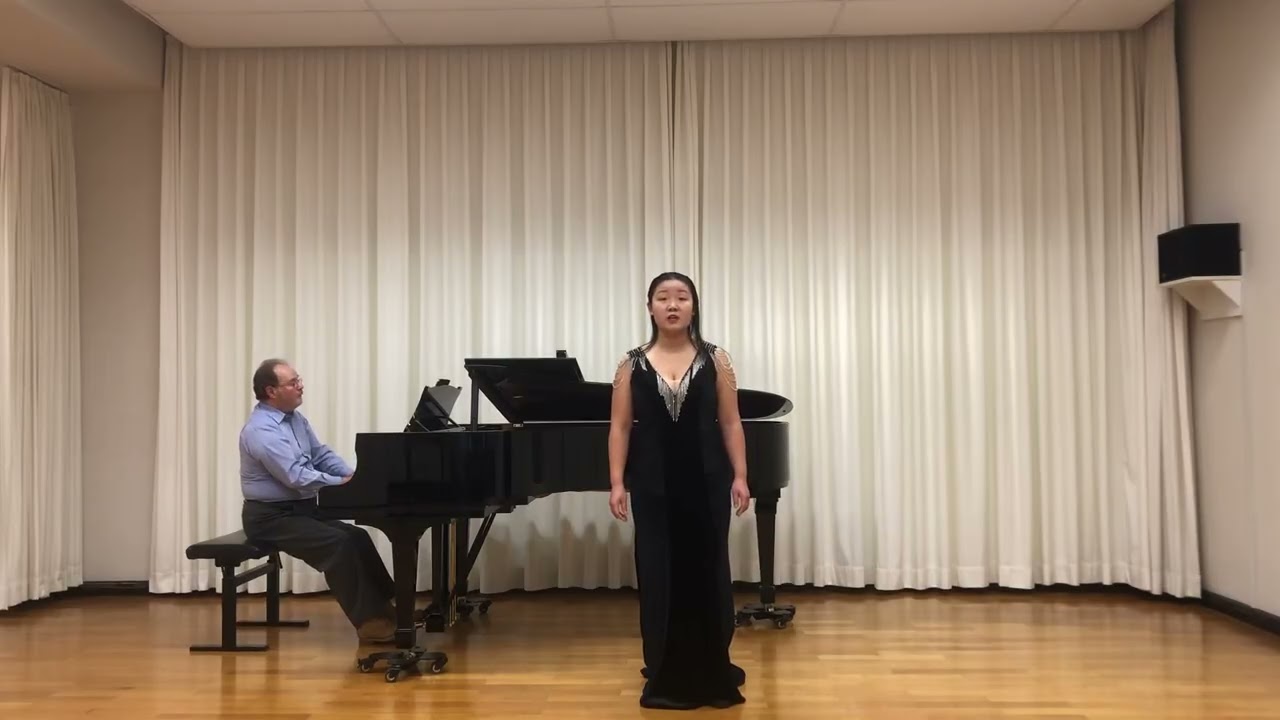 Yinan Guo- das Rot; Piangero la sorte mia; Quia respexit 