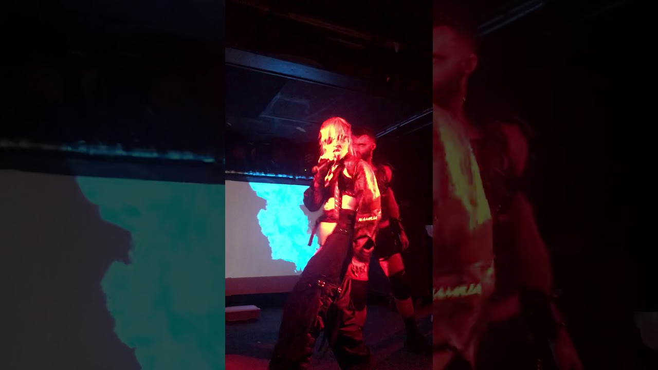 iron fist live - dorian electra