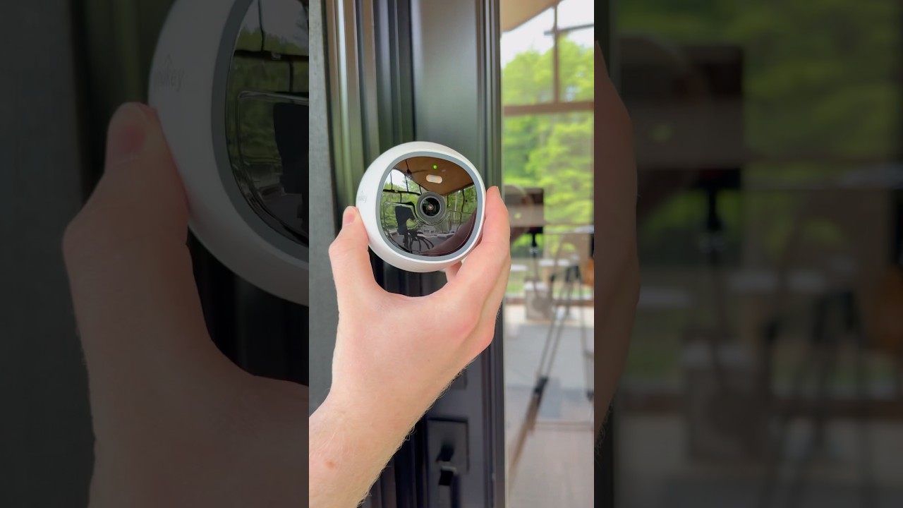 This magnetic wireless security cam was super easy to install 👌🏼 #amazonfinds #youkey #youkeys320