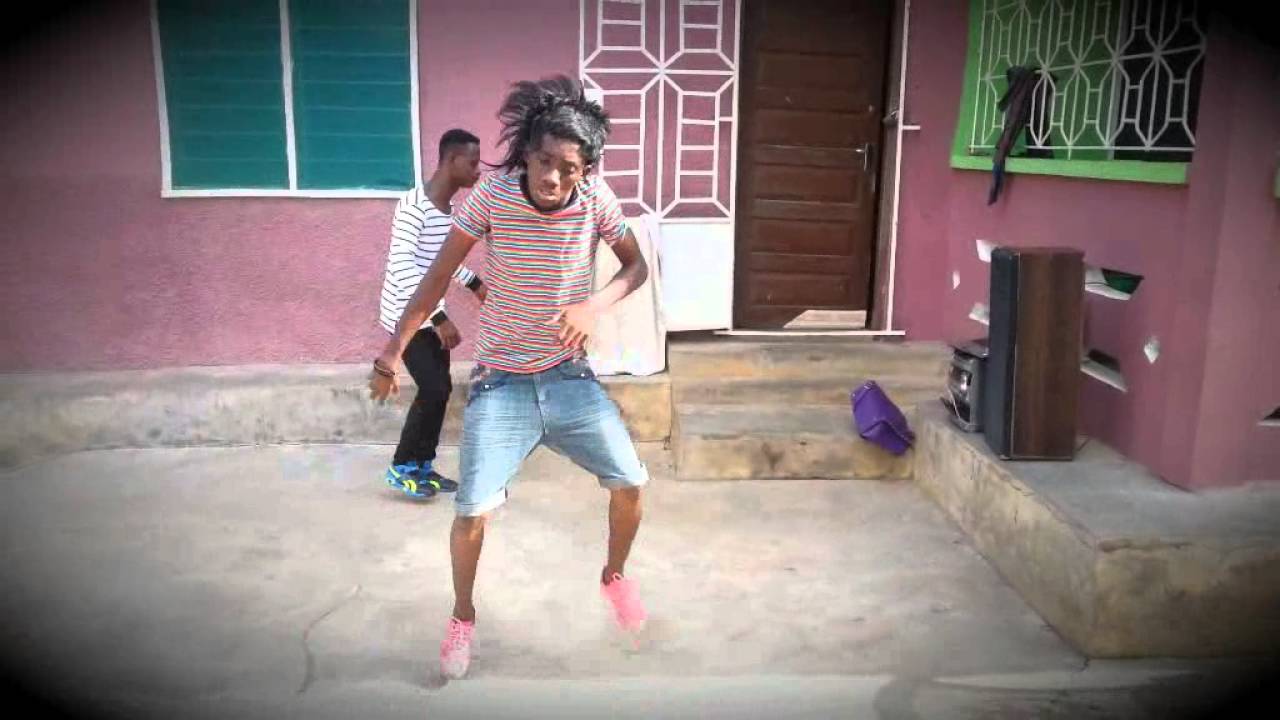 ALLO MAADJOA AND FREEDOM  FRESSTYLE TO AN AFRO BEAT