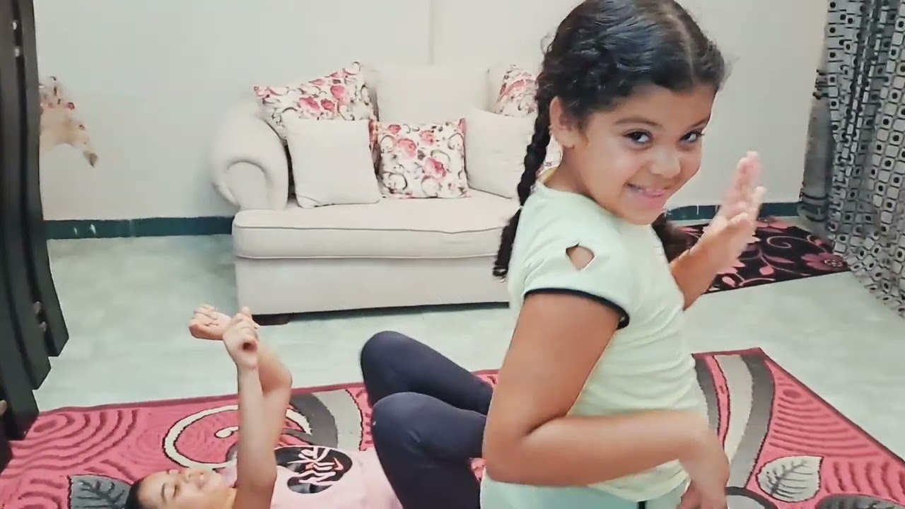 حاولنا نعمل تحدي اليوغا||بس فشلنا 🤣🤣