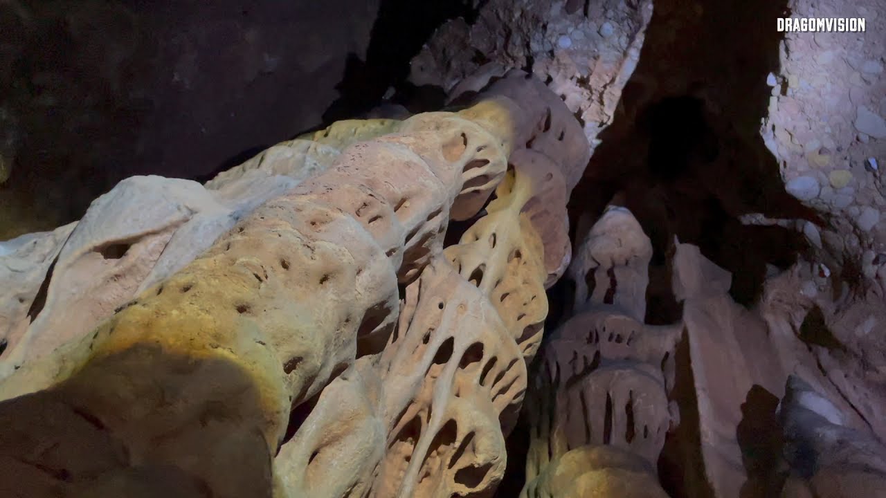 Coves de Montserrat - Collbató - Salnitre