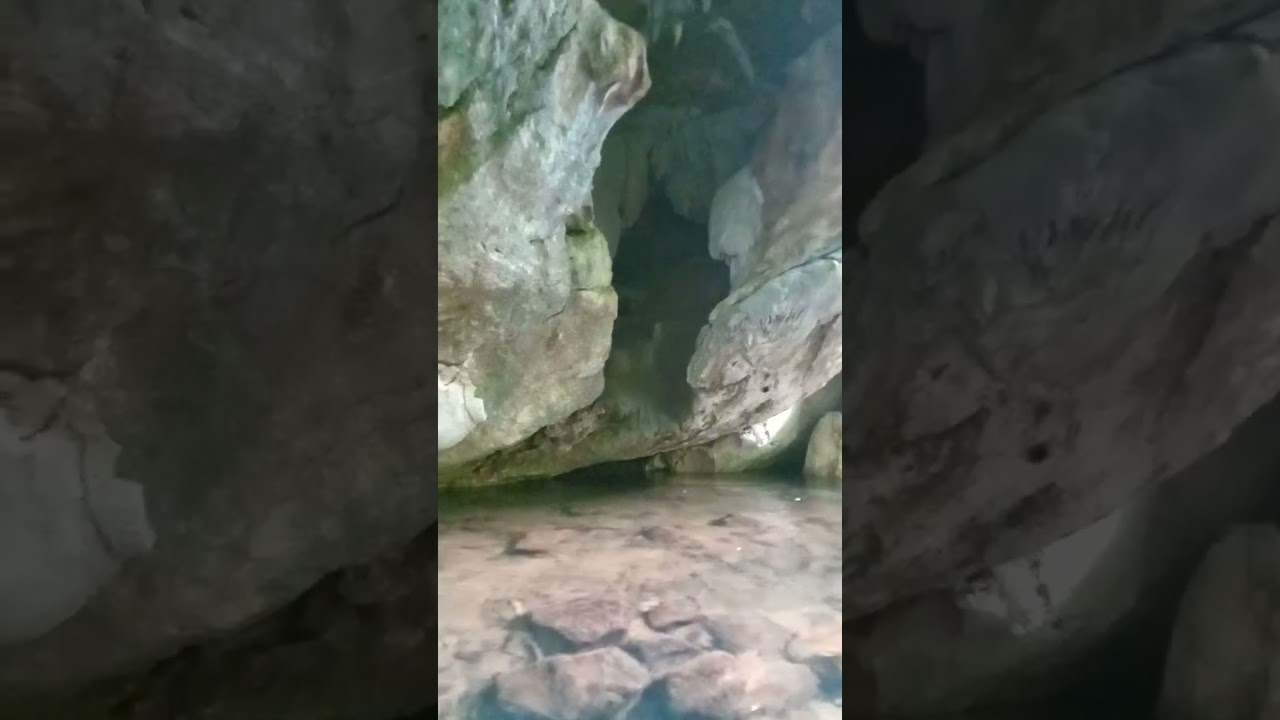 💁🏻Malinaw na tubig at maliliit na cave ang Ganda