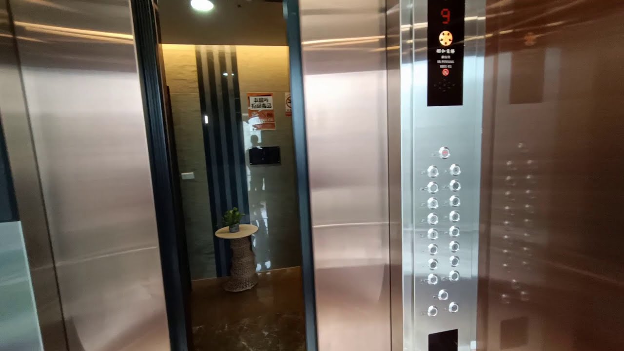 [電梯拍攝]達龍商旅觀景電梯