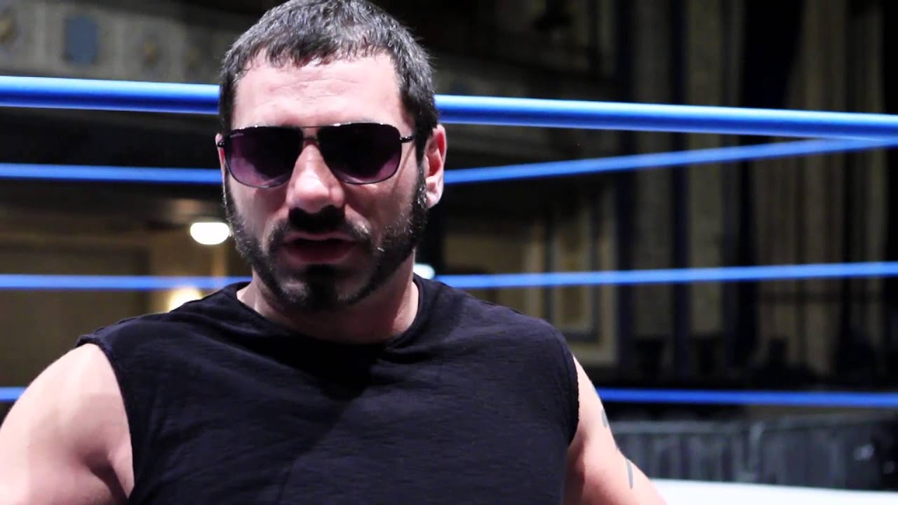 WWE&rsquo;S Austin Aries Champions a Vegan Diet!