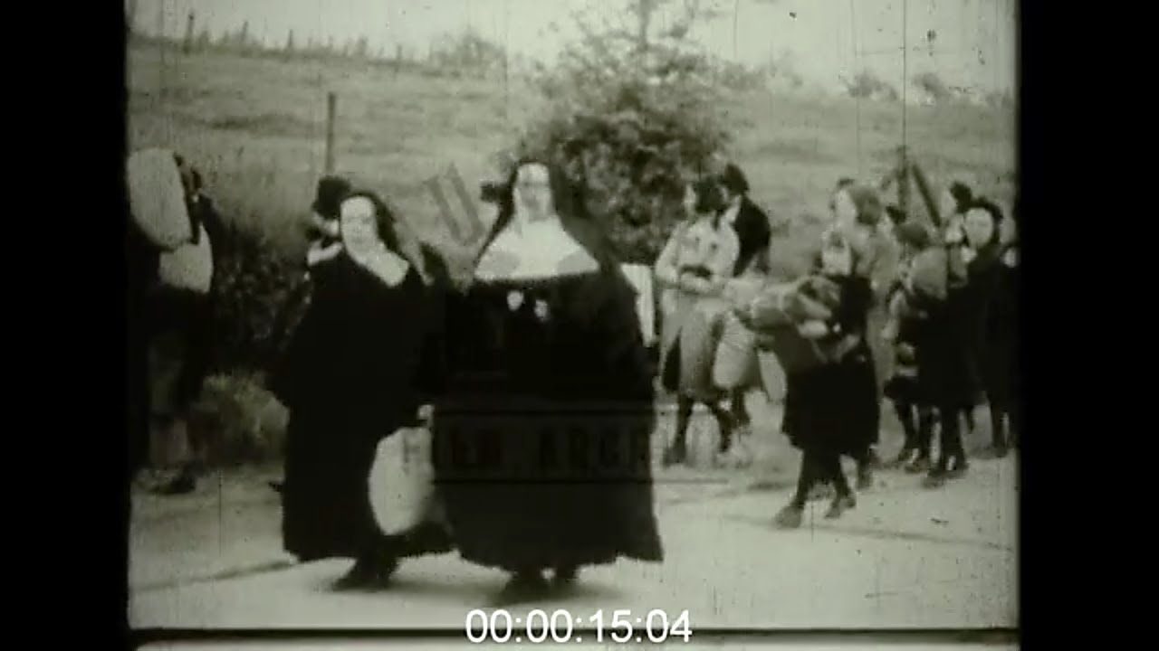 European Refugees, World War Two, 1940s - Film 1094058