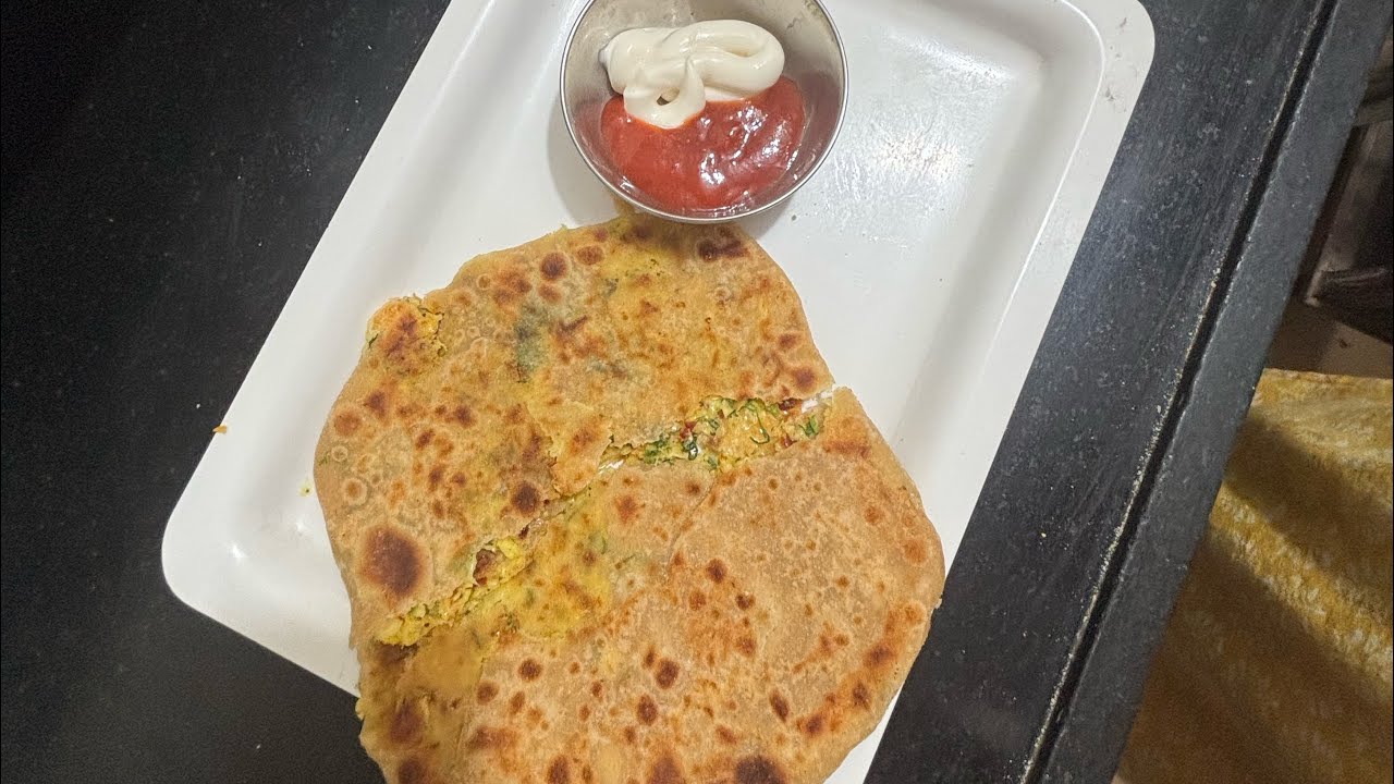 Corn Cheese Paratha Recipe | Cheesy Paratha | Vlog 49