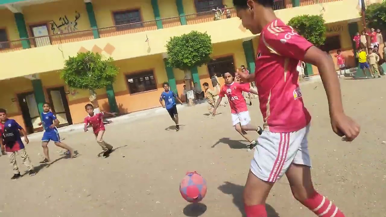 دوري المدارس الابتدائية في مصر | حماس وتشجيع غير عادي