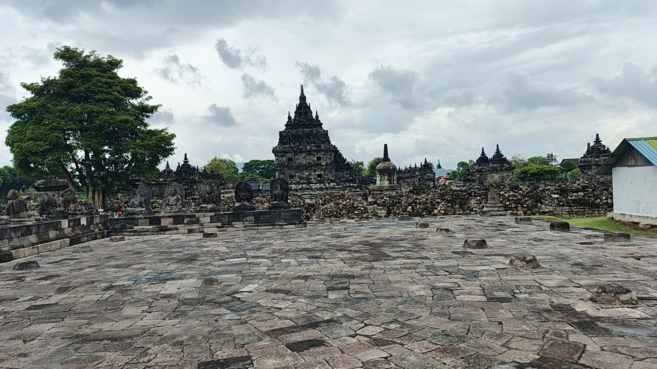 Plaosan Temple, Klaten. A symbol of the unification of the two great dynasties of Ancient Mataram.