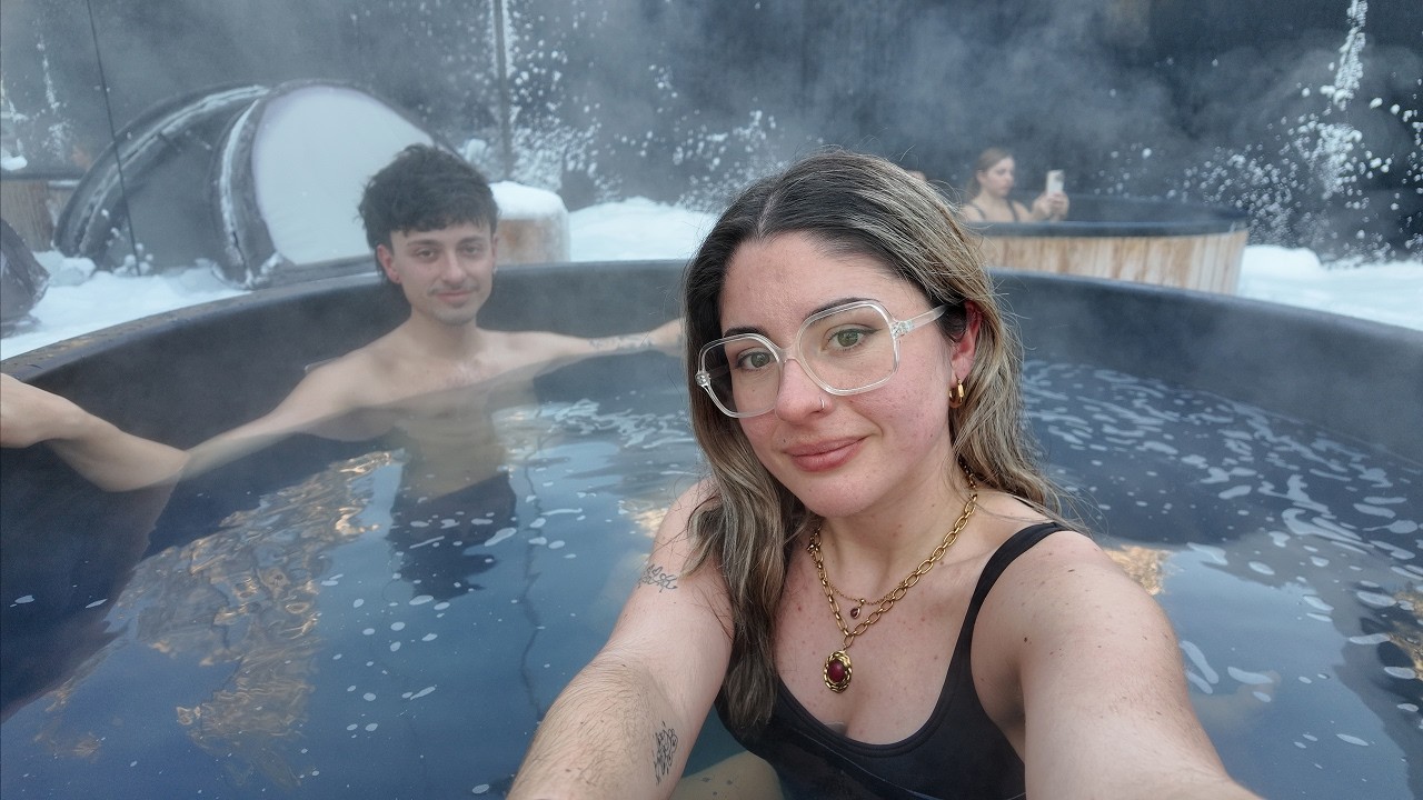 Montando en motos de nieve en Rovaniemi | VIAJANDDO A LAPONIA EP.3 | ATESOURADA & OURISO