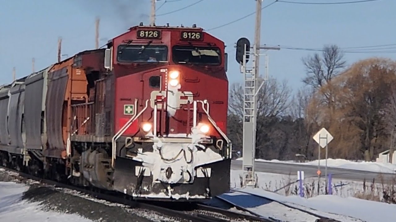 240 Pulling 181 Cars Departing South Haven, MN
