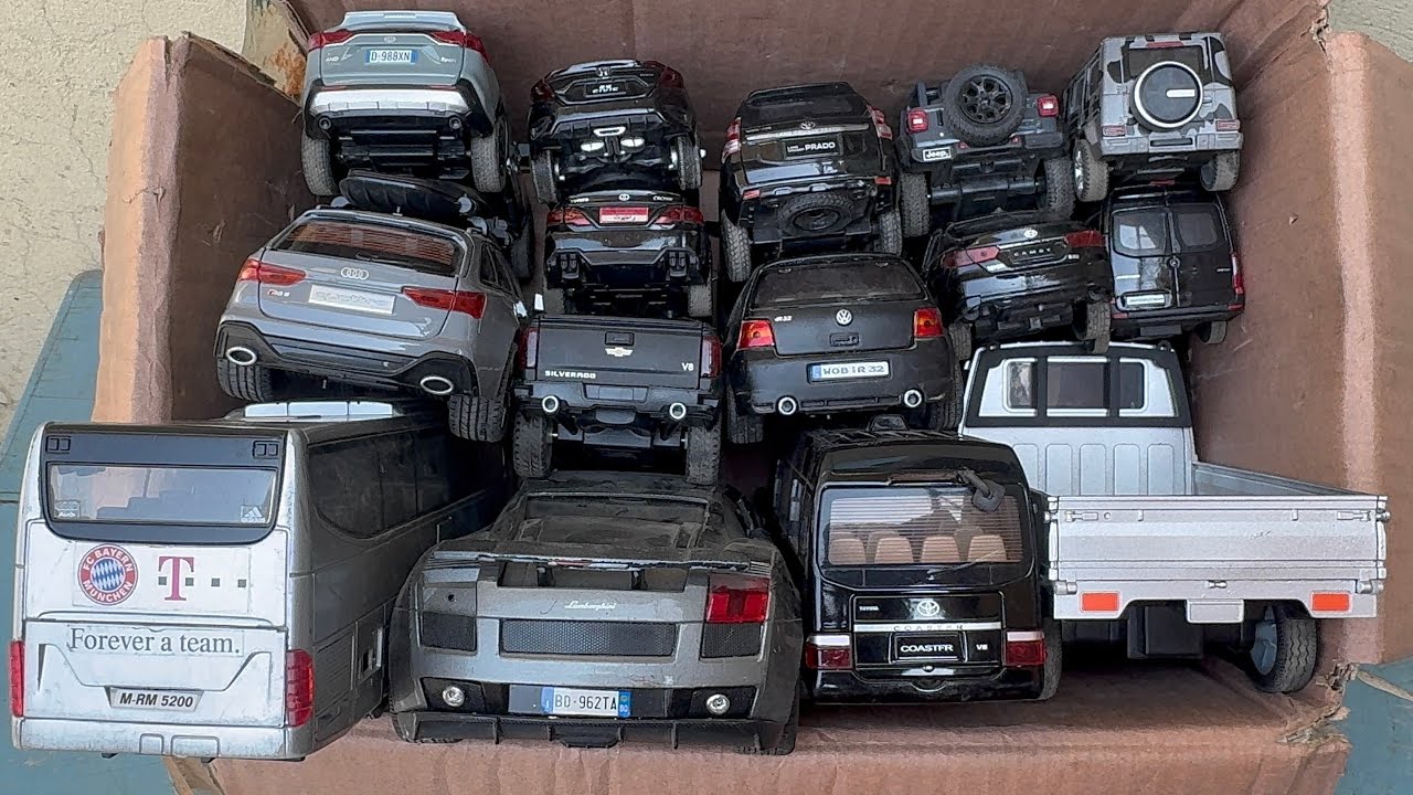 Vamos a elegir coches a escala diecast negros: Mercedes, Toyota, Lamborghini,RR,Subaru,Audi,Jeep