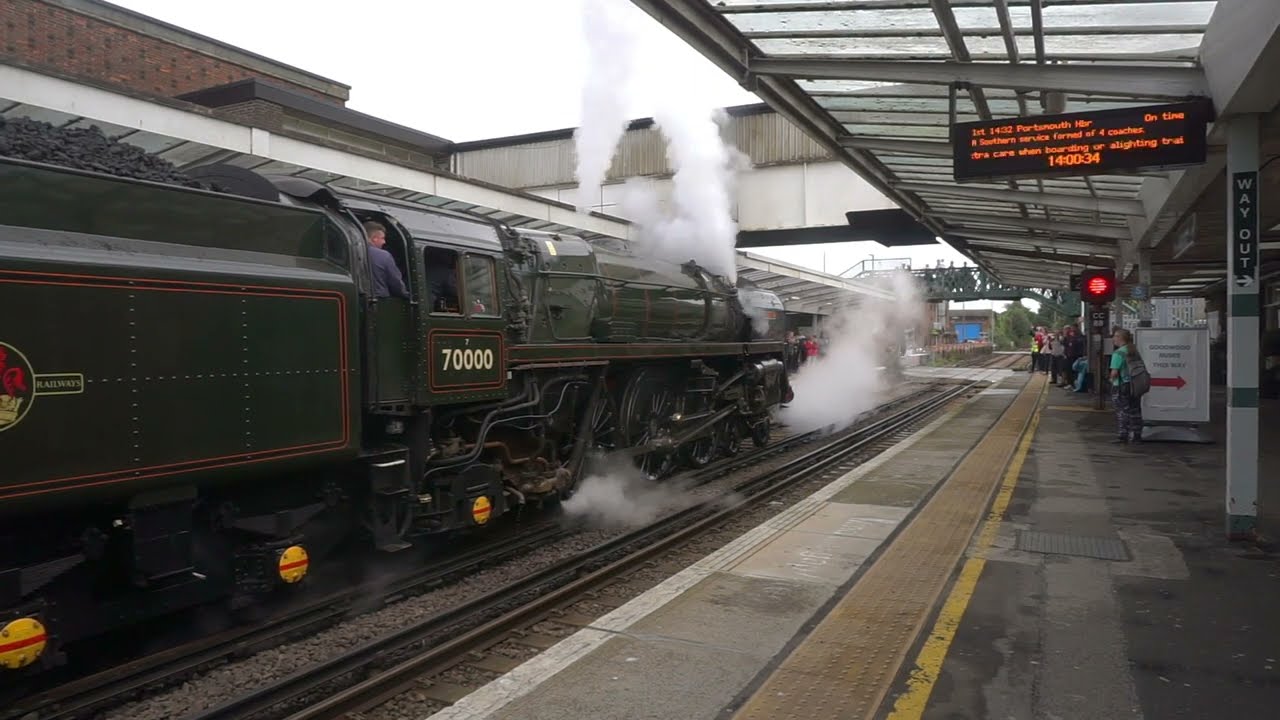 BR 7MT + 57311 | 70000 'Britannia' Storms On The 'Goodwood Revival'