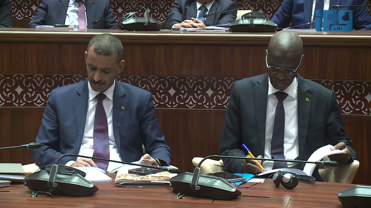 الوزير الأول أمام البرلمان: حصيلة وآفاق