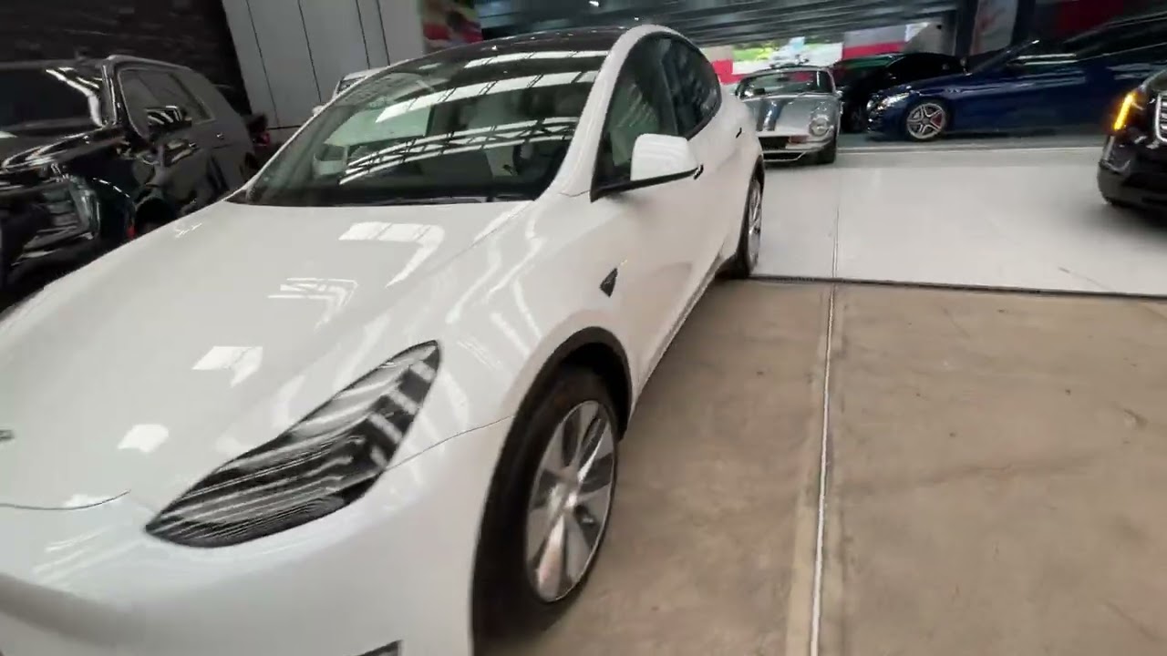 tesla y
