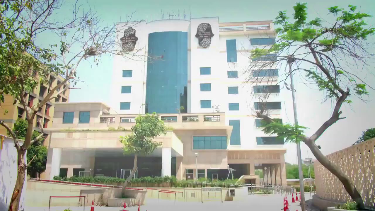 AIIMS New Delhi converts its Trauma Centre and Burns block into a dedicated #COVID19 hospital