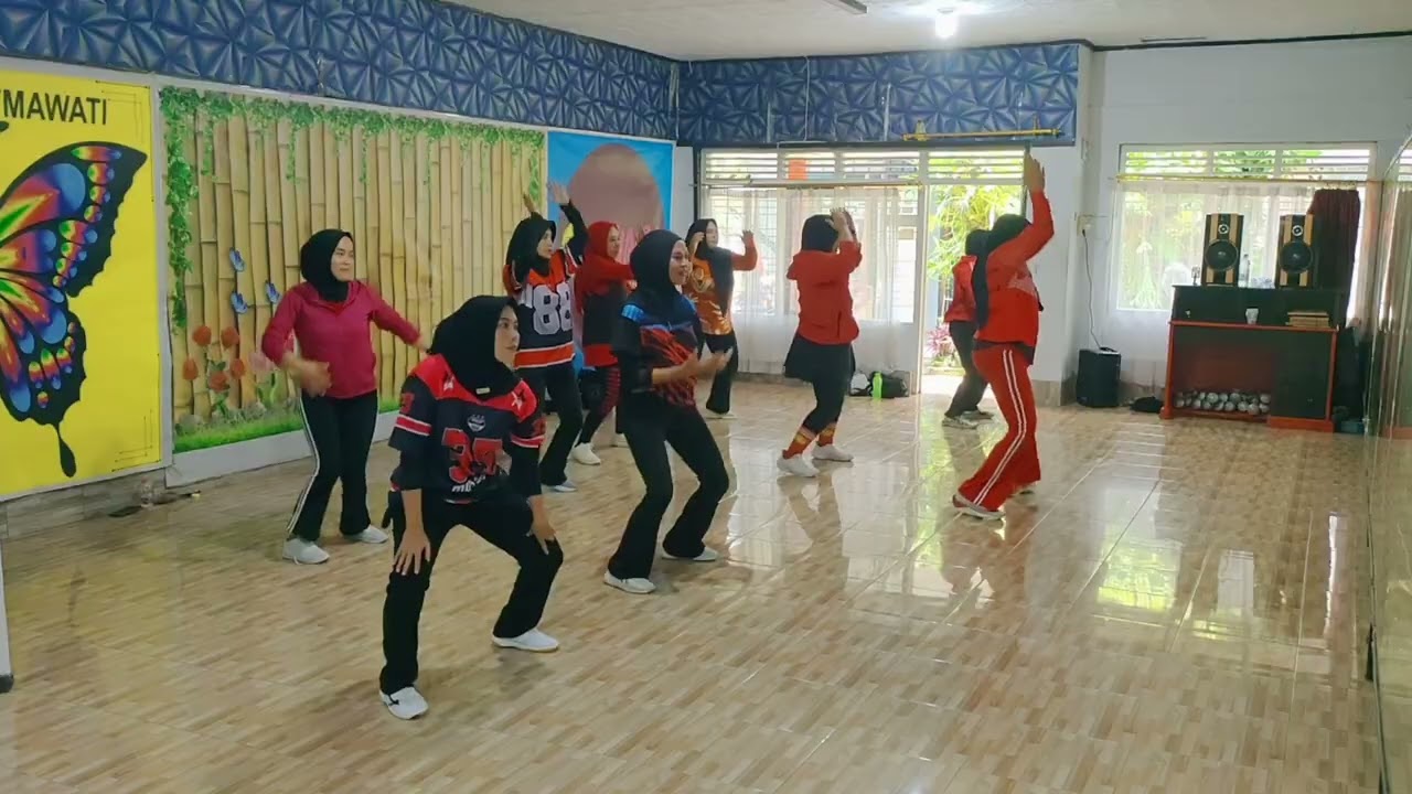 DJ SESAK NAFAS -SENAM