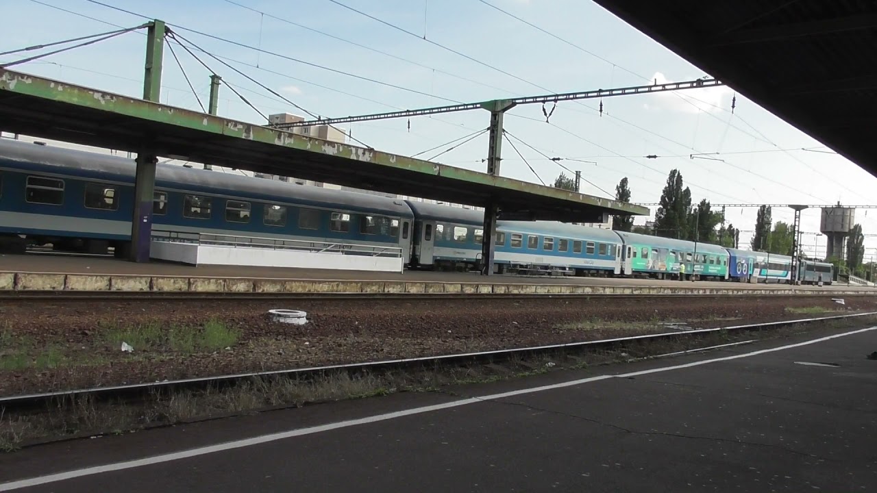 2021.06.04 Szolnok vasútállomás. Trainspotting hangosbemondások.