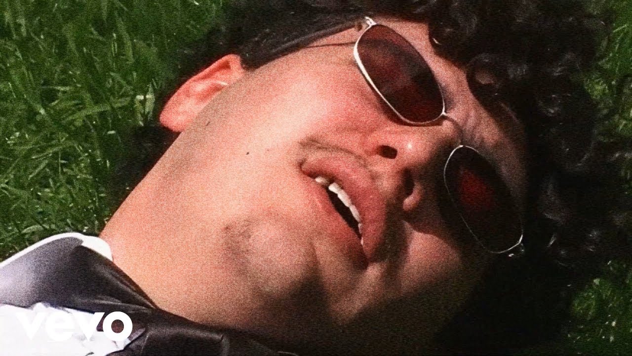 Pretty Moi - ROAD DOG (Official Music Video)