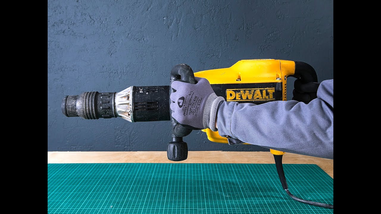 Отбойный молоток dewalt D25899K