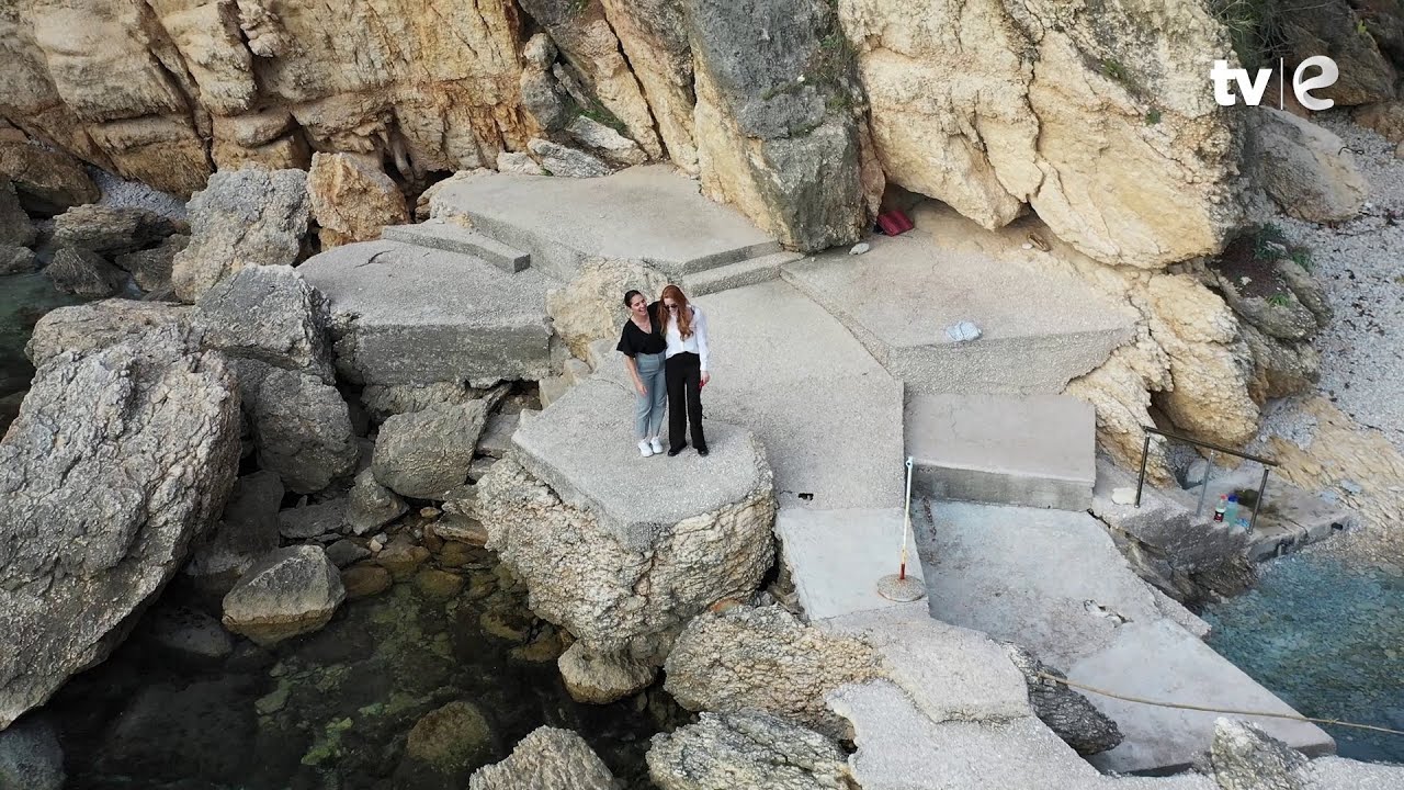 E priče: Ženska plaža