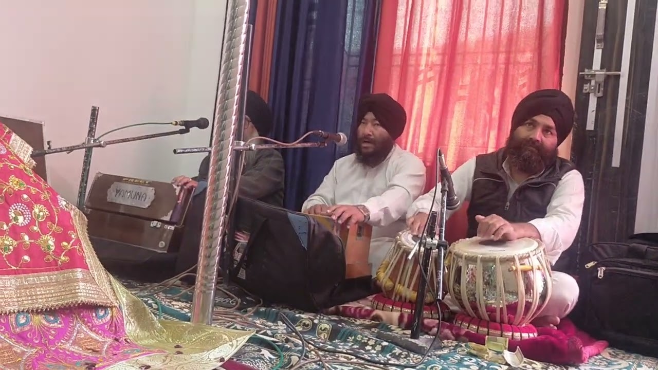 ਥਿਰ ਘਰਿ ਬੈਸਹੁ ਹਰਿ ਜਨ ਪਿਆਰੇ। ਰਾਗੀ ਭਾਈ ਭਜਨ ਸਿੰਘ। Like share and subscribe my channel 🙏🌸