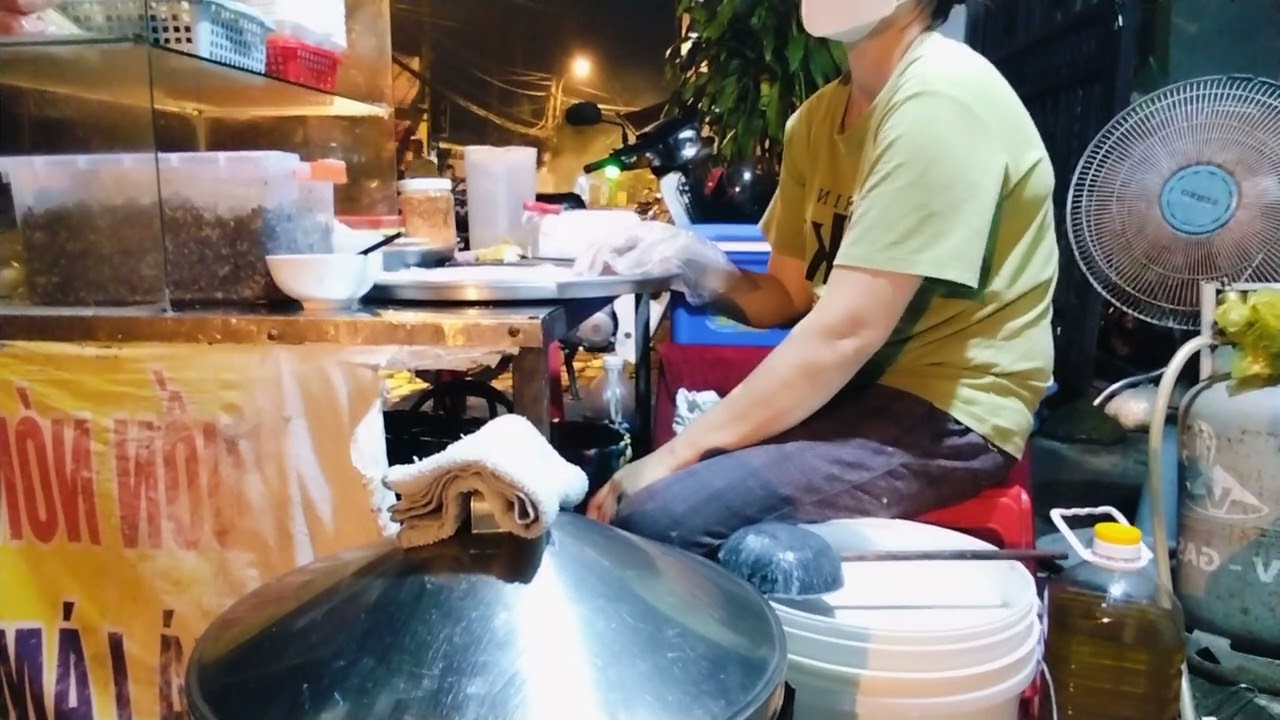 Dùng Nồi Điện Hay Nồi Gas Để Tráng Bánh Cuốn.