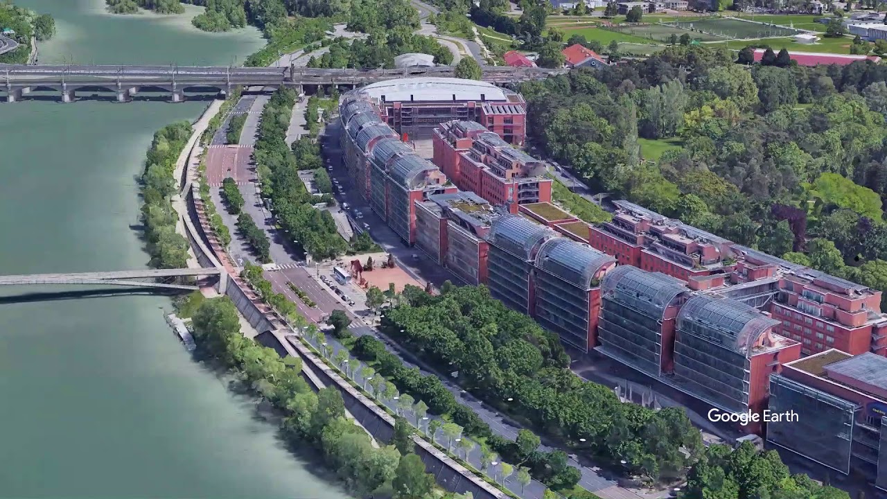 LYON VU DU CIEL